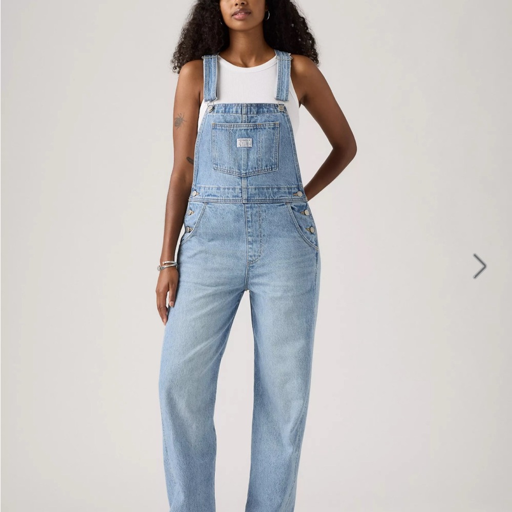 Levi's Women's Classic Blue Denim Overalls